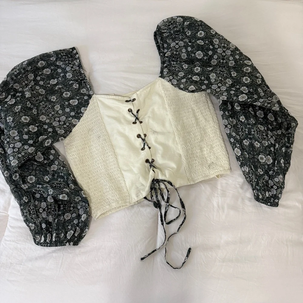 NWT Anthropologie Smocked Puff Sleeve Top Ditsy Floral Moss Corset Cropped LG